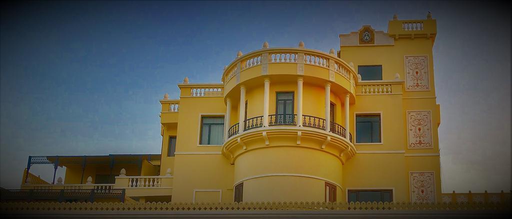 Ratnawali - A Vegetarian Heritage Hotel ジャイプール エクステリア 写真